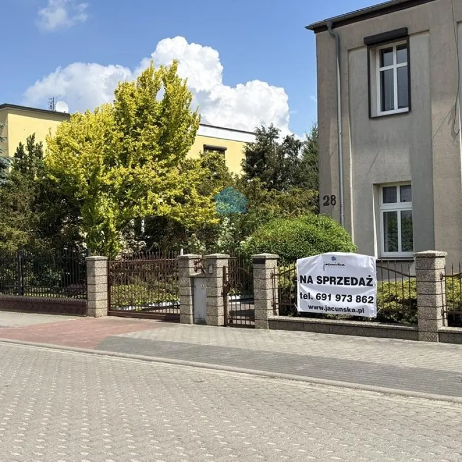 wielkopolskie, gnieźnieński, Gniezno, Konikowo, OFERTA ZAREZERWOWANA, Dom w prestiżowej willowej lokalizacji Żeromskiego Gniezno
